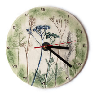 Zegar ścienny kuchenny, łąka w zieleni